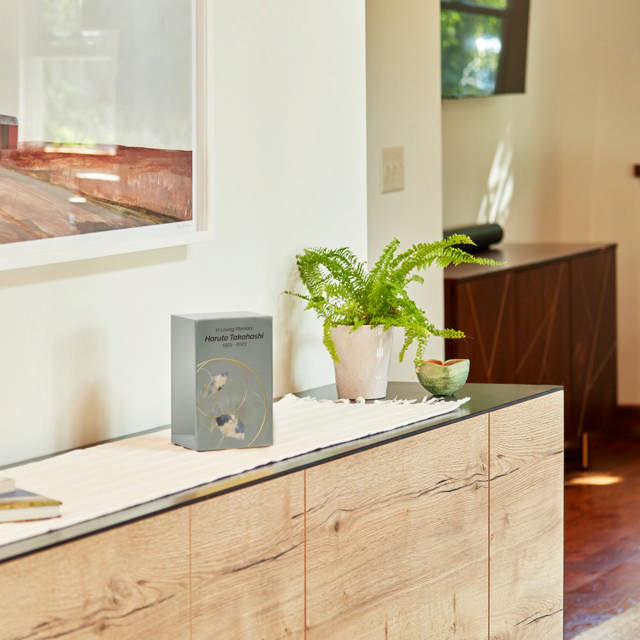 Life Canvas Ginkgo Pewter, Companion Urn Left Side