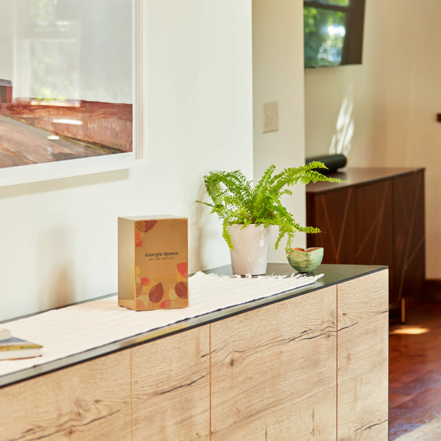 Life Canvas Foliage Bronze, Companion Urn Right Side