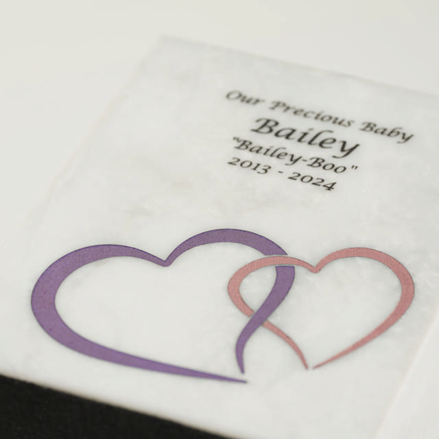 Monumental Memorials Pet Hearts Pink, White