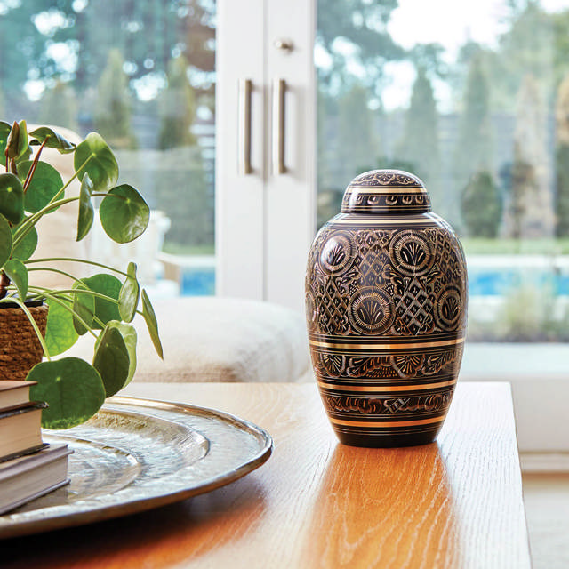 Radiance®, Full Size Urn