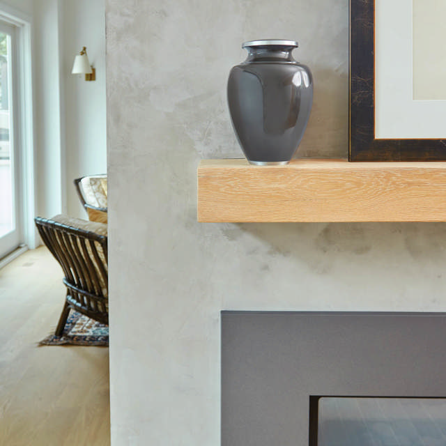 Camden Carbon Gray, Extra Large Urn