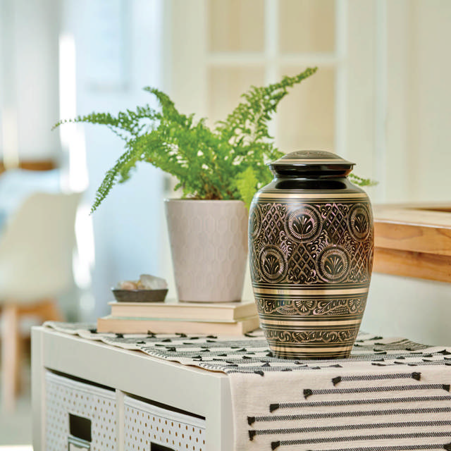 Radiance® Classic, Full Size Urn