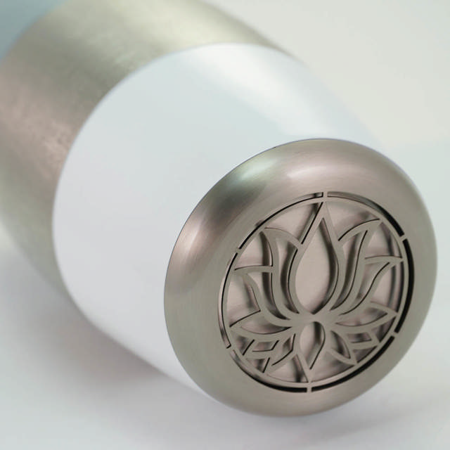 Cascade Scatter™ Allure, Pewter/White/Blue, Lotus