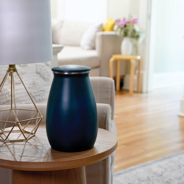 Nouveau Teal Sapphire, Family Pet Urn