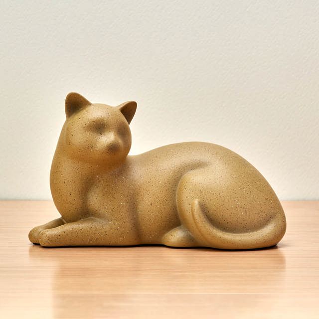 Cozy Cat Fawn, Petite Urn