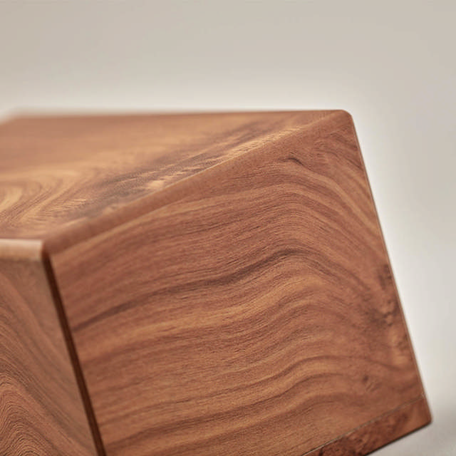 Natural Box, Small Urn